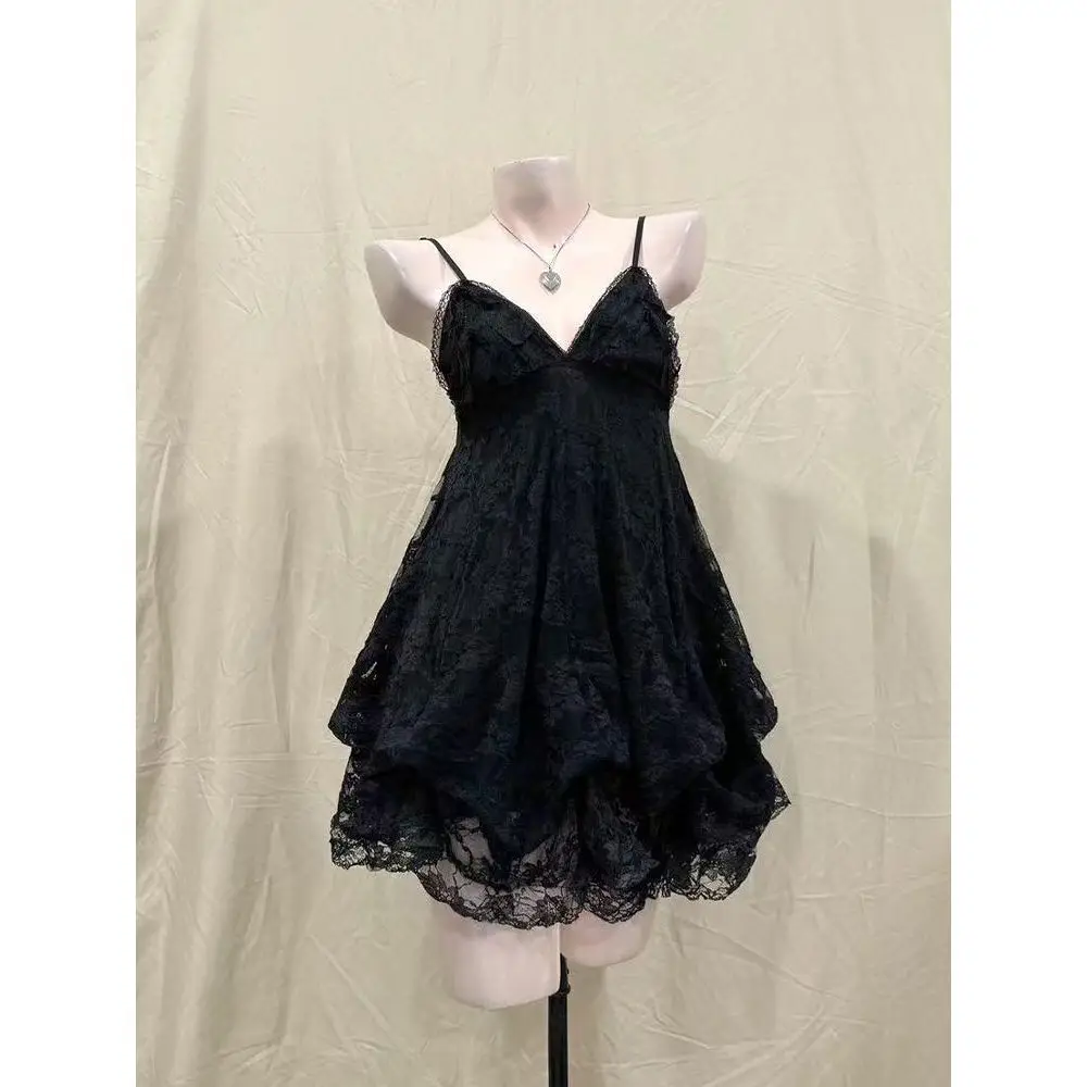 

Woman Sweet Kawaii Y2k Min Dress Lolita Cute Sleeveless Floral Dress Spicy Girls Lace Up Ruffle Slim Fit Dresses Design Chic