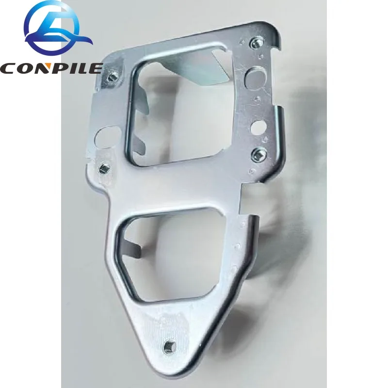 1pc Front Bumper Beam Head Support Bracket Right 68232972AB 68232973AB For