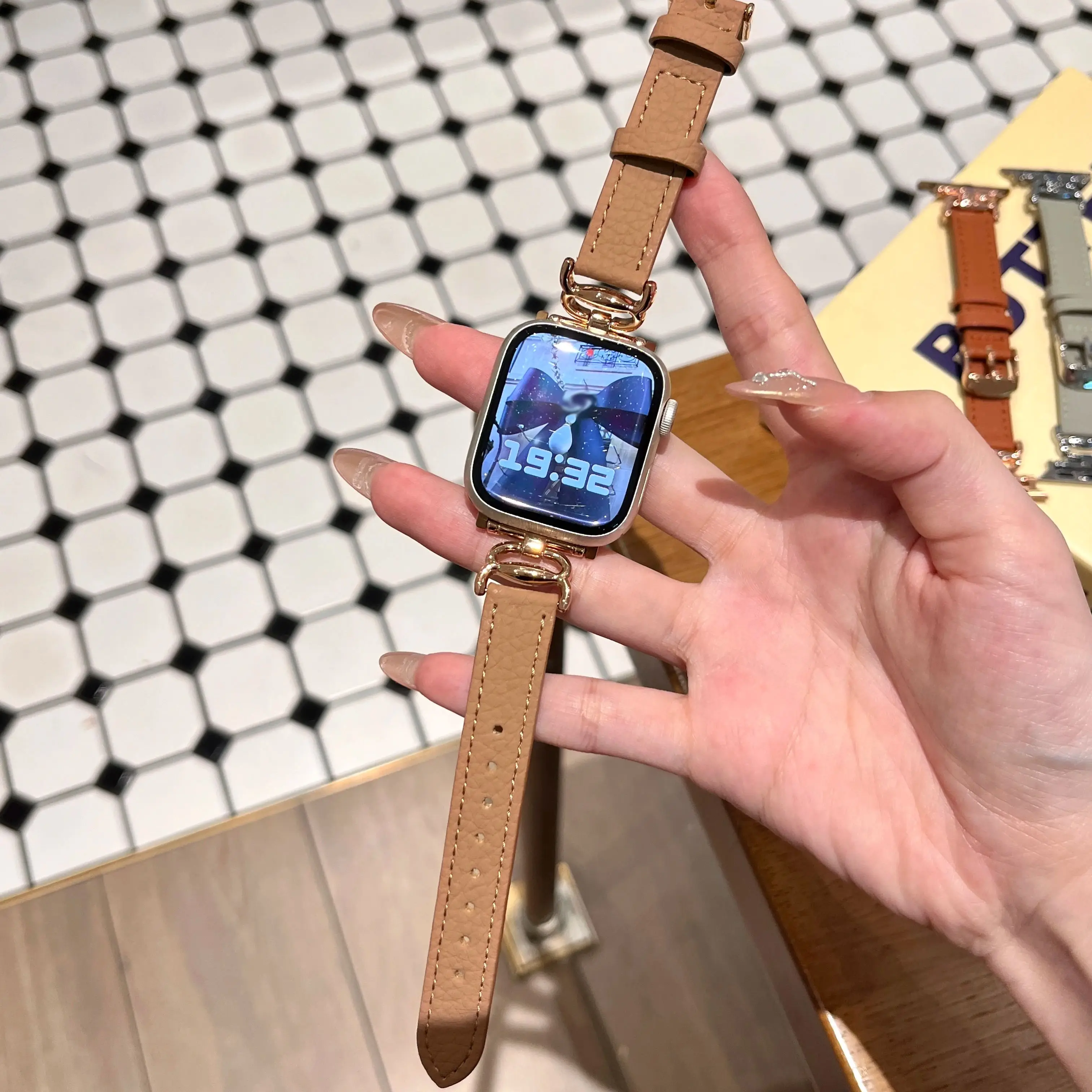 

Ремешок кожаный для Apple Watch Ultra 9 8 49 мм 38 44 мм 42 41 40 45, браслет из нержавеющей стали для iWatch 7 6 5 4 Se