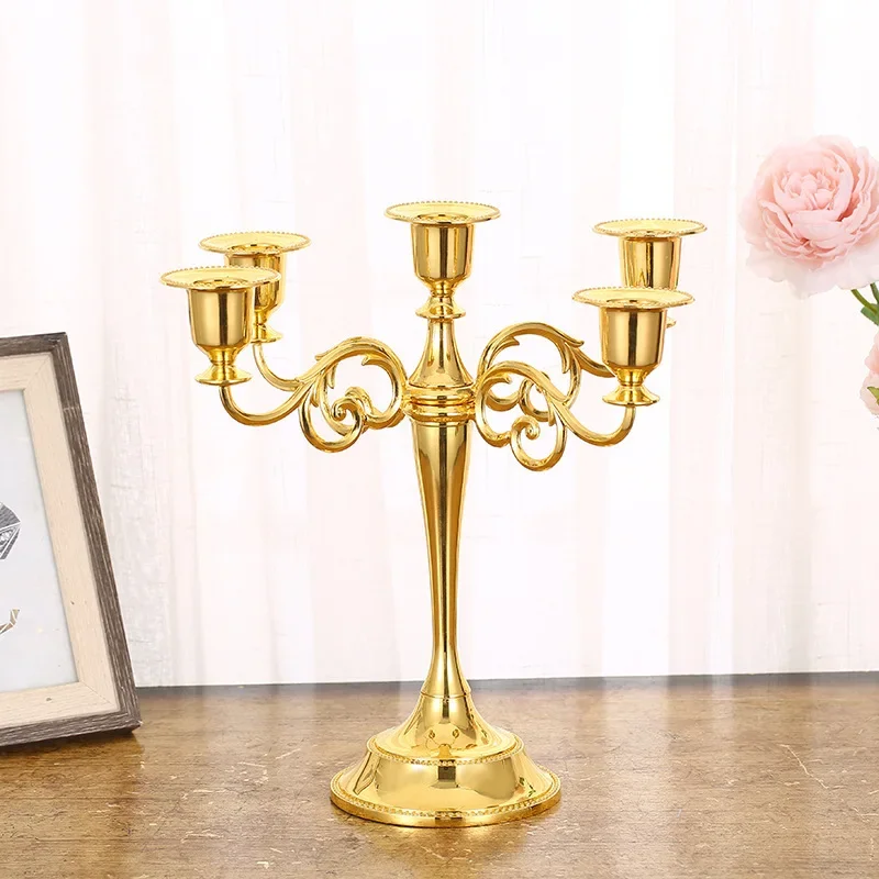 3 Arms Metal Candle Holder High Gloss European Retro Exquisite Candlestick Holder for Dining Tables Wedding Holiday Decoration