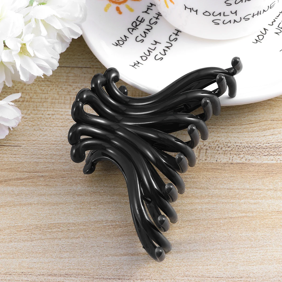 

Women Hair Clips Hair Claw Premium Non-Slip Durable For Daily Wear Shower Engagement Stylish For Ladies (Black)