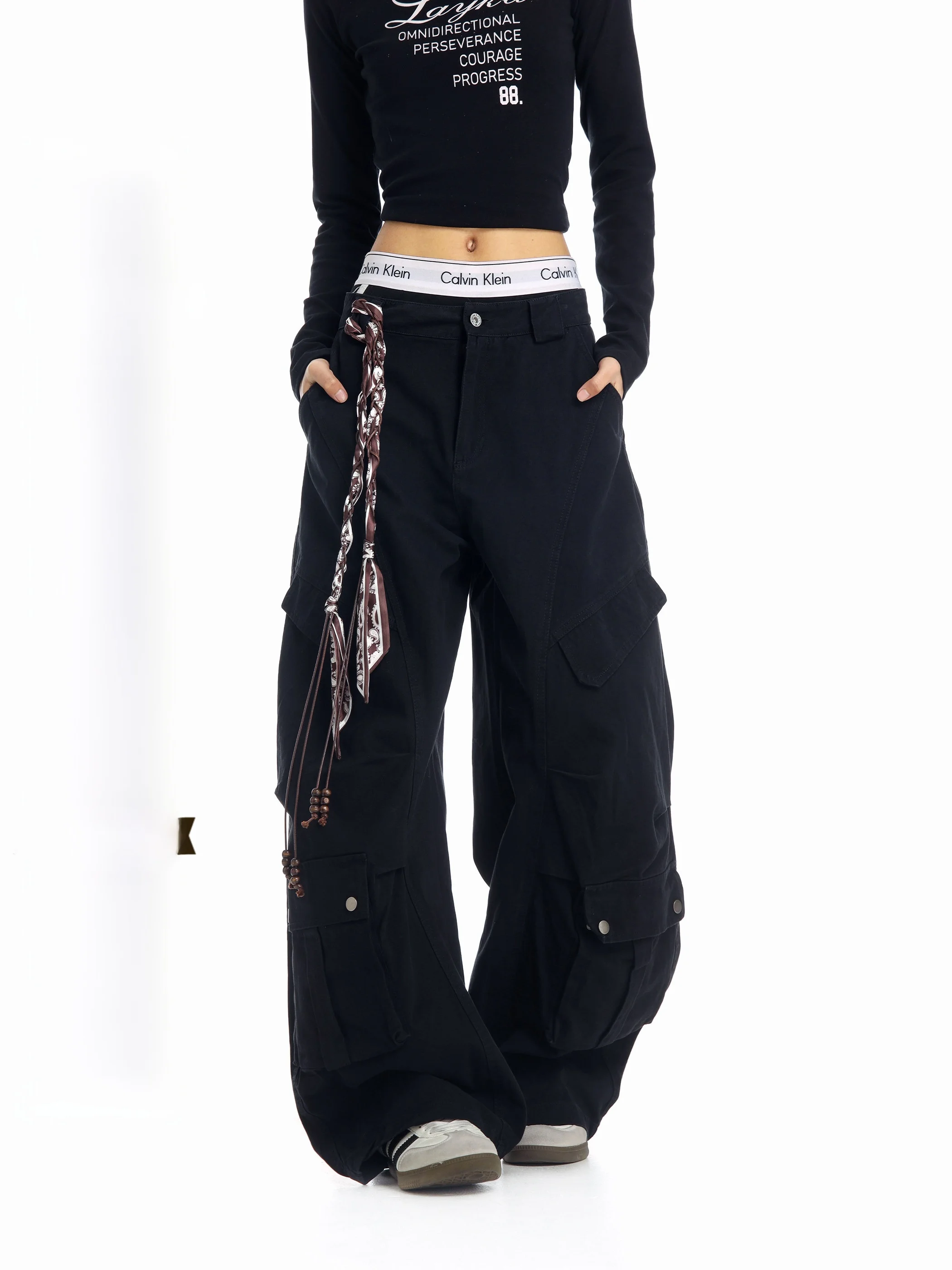 

Женские рабочие брюки Waed American Sle свободного кроя с широкими штанинами, дизайнерские, с декоративными элементами Beer Captain C Beer T Le Multi ket Pendants