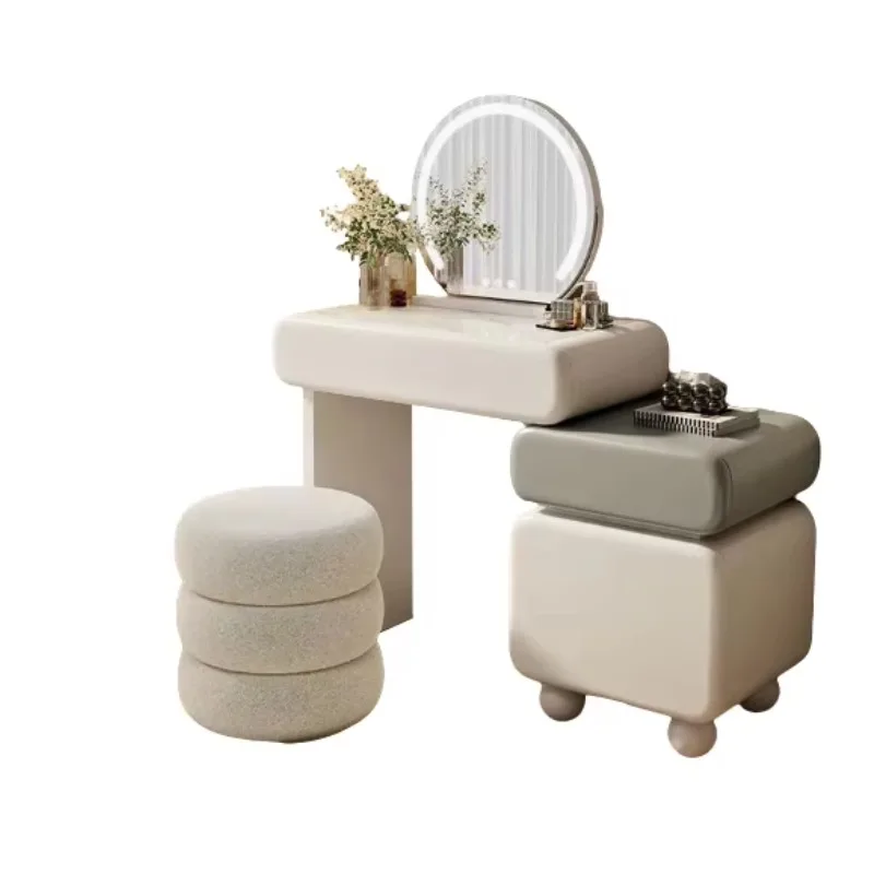 

Hot Selling Dresser in the Middle East Market Matte Beige Finish Luxury Dressing Table Dresser for Bedroom Set