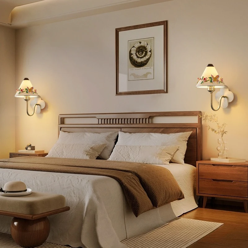 

French Countryside Wall Lamp Handmade Ceramic Flower LED Wall Sconces Living Room Bedroom Atmosphere Decoration Home Art Fixture