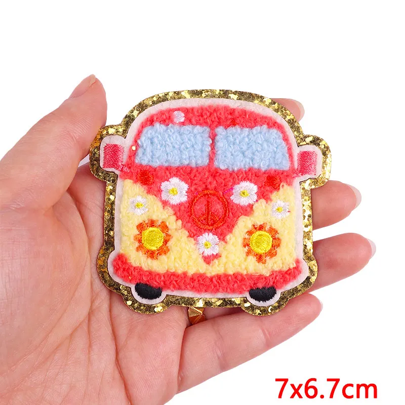 Rainbow Car Mushroom Butterfly Chenille Towel Haftowane żelazko na plastry ze złotymi brokatowymi cekinami Naklejki na odzież Dekoracja