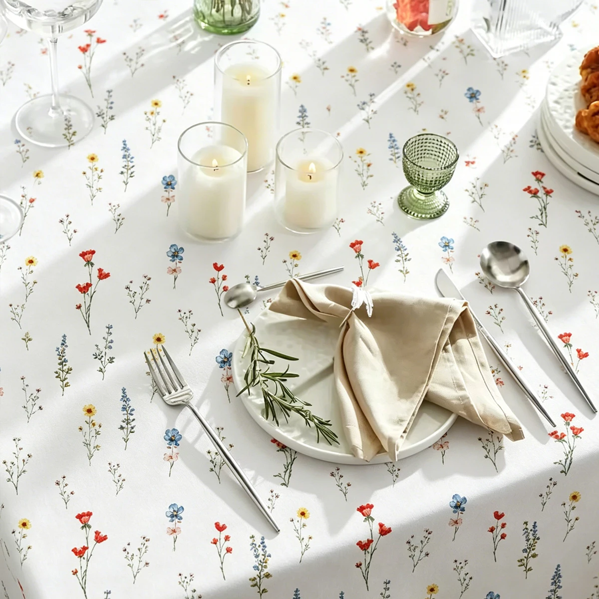 Floral Printed Tassel Tablecloth, Suitable for Holiday, Wedding, Party Decoration and can be Reused Repeatedly