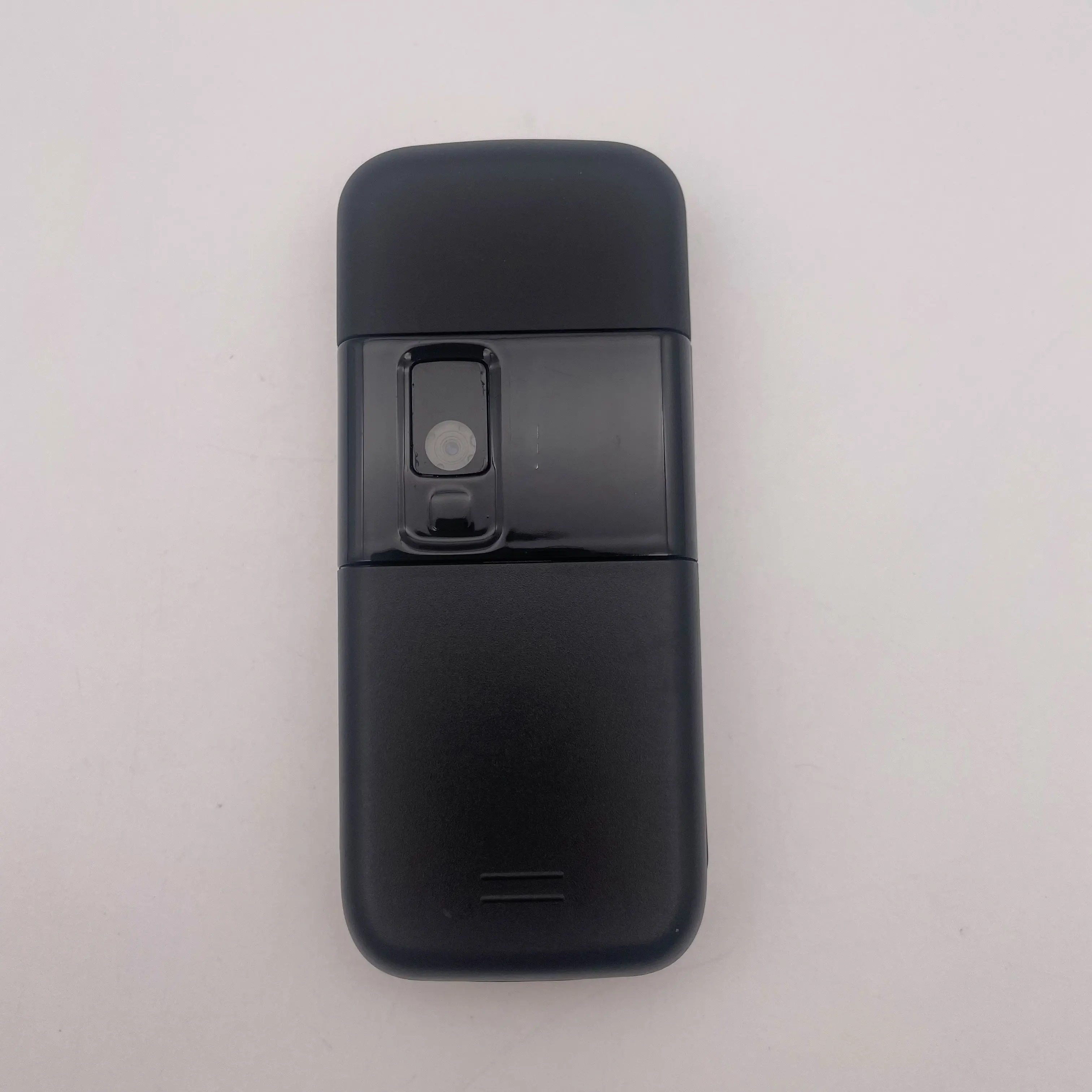 هاتف محمول أصلي غير مقفول 6233 GSM 900/1800 2G/3G لوحة مفاتيح عربية روسية مصنوعة في فنلندا