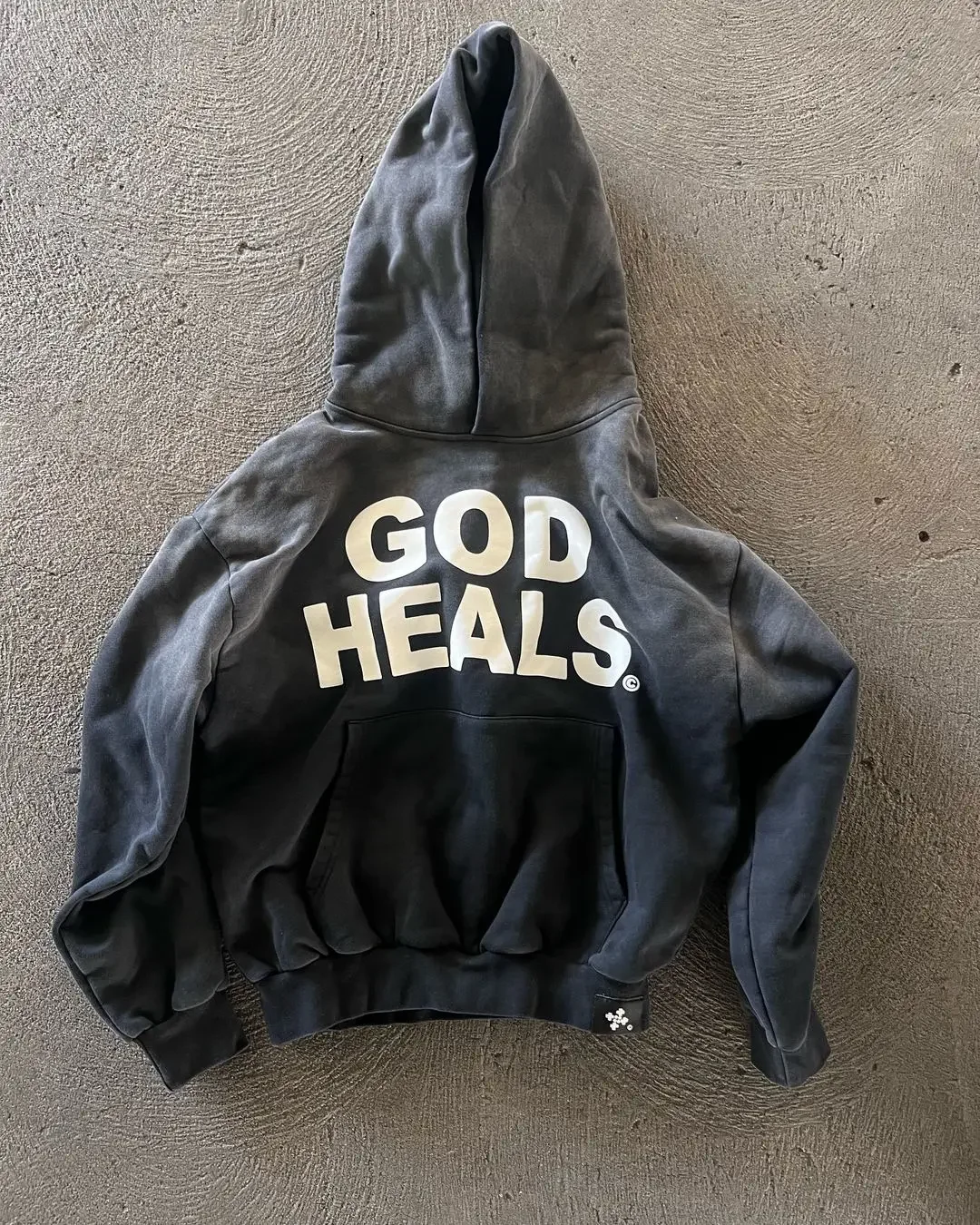 Vintage Streetwear God heals Painting Printed Oversized Street Hoodies Women Sweatshirt Harajuku 2024 New Y2k Tops Men Clothing