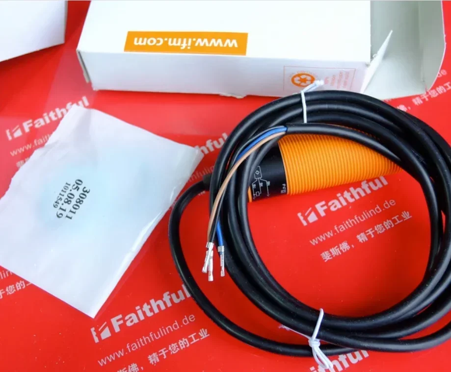 II5300 New Inductive Sensor II-3015-BPKG PNP normally open