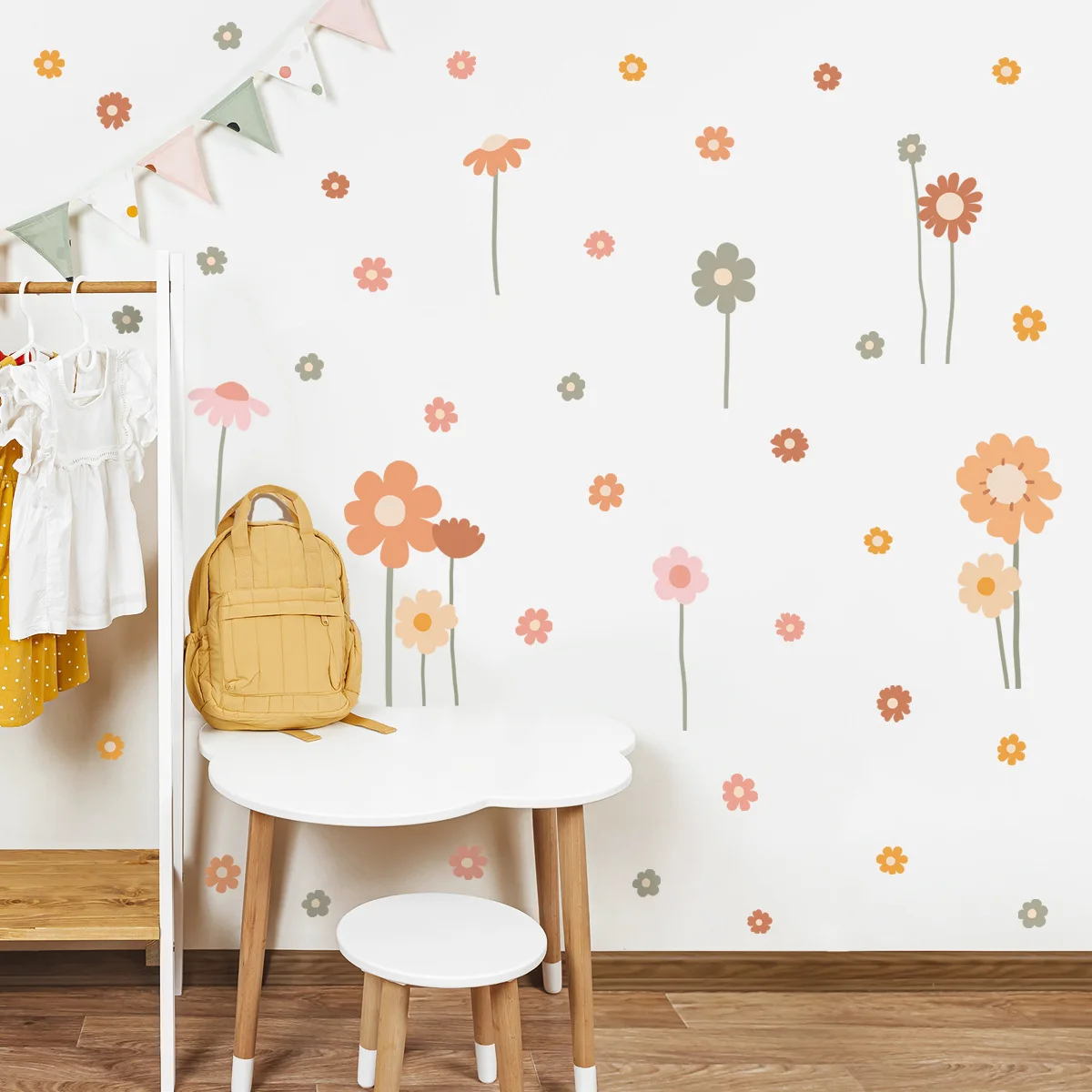 30*60cm Simple Colorful Flower Wall Sticker Living Room Girl Bedroom Background Decorative Wall Sticker Floral Wallpaper Ms6292