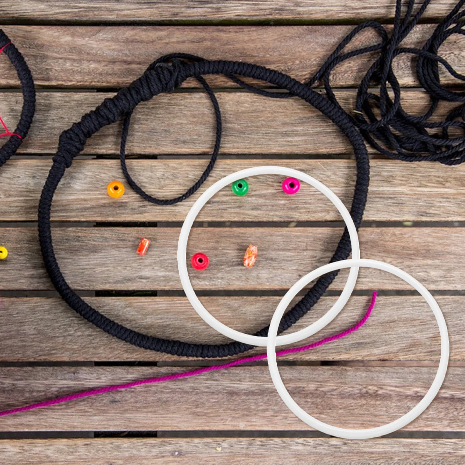 

30Pcs Plastic Base Rings for DIY Crafts Dream Catcher Hoops Reusable Lightweight Floral Hoop for Wreath Making Needlework Supply