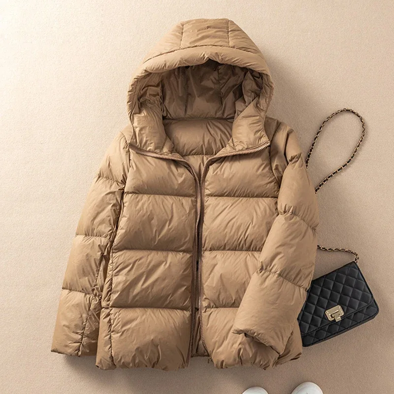 2024 Winter New Light Hooded Warm Puffer Jacket Women 90% White Duck Down Soft Coat Female Casual Bread Short Outwear B338