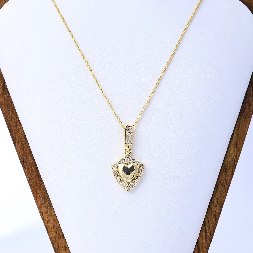 Collana da donna - Eleganti gioielli con ciondolo con intarsio in zirconi, design scudo amore, catena con clavicola a stella alla moda, versatile D