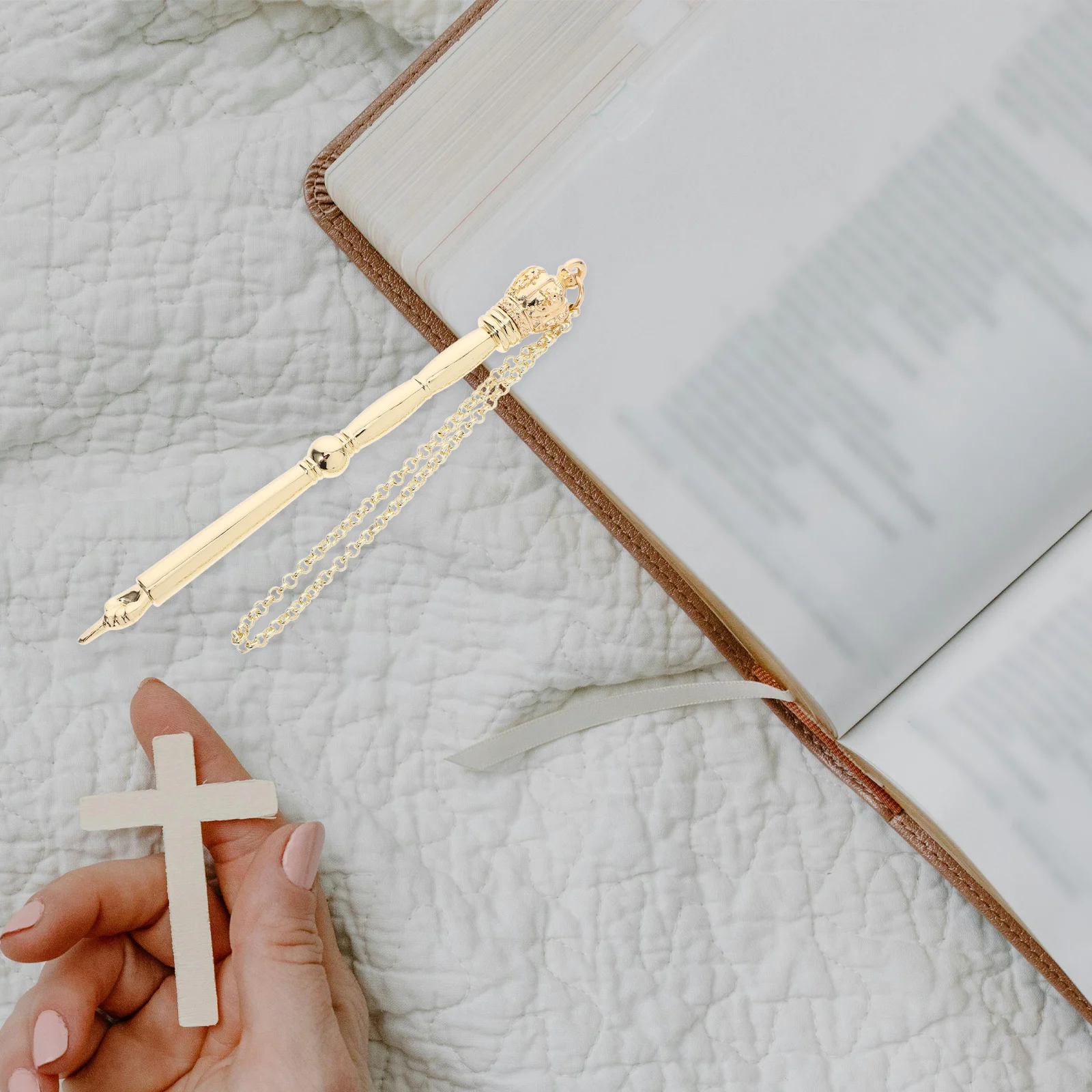 Bible Reading Pointer Metal Tool Jewish Gift Scripture Reading Instrument with Chain Comfortable Finger Guide for Study