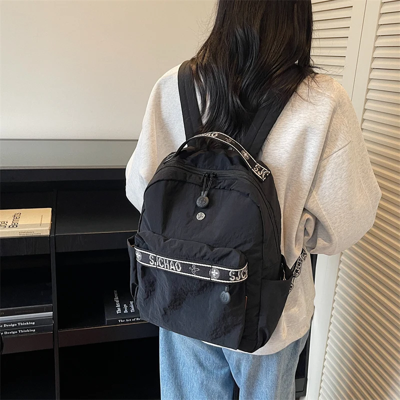 Mochila elegante para mujer, mochila informal ligera y duradera de gran capacidad para ir al trabajo, mochila para estudiantes