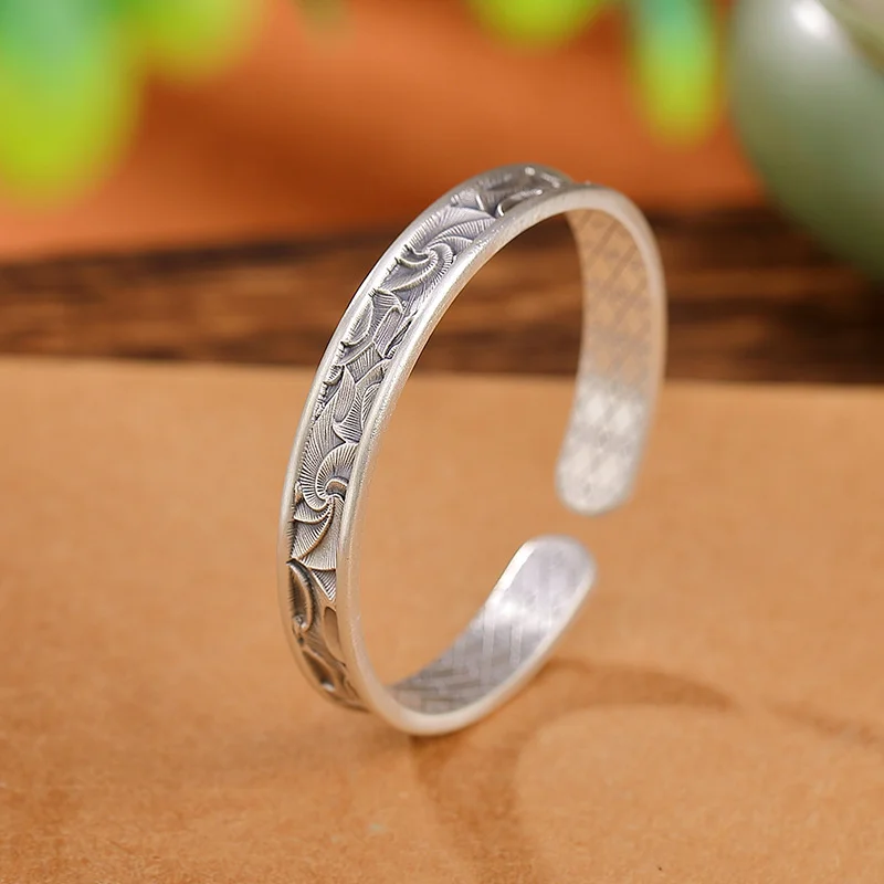 Retro Relief Leaf Flower Bangle Men Jewelry Personality Lines Thread Pattern Bangle Male Hand Accessories Open