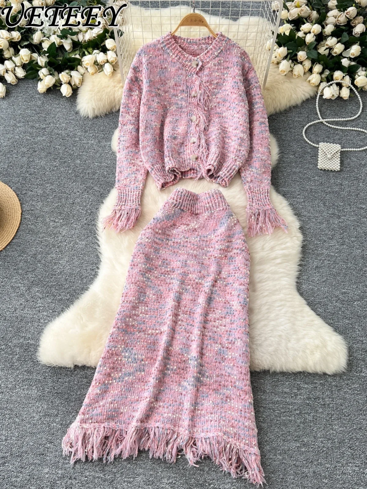 Gentle Wind Age Reduction Suit Women's Sweet Color Single-breasted Long-sleeved Knitted Sweater Jacket + Fringed Skirt Outfits