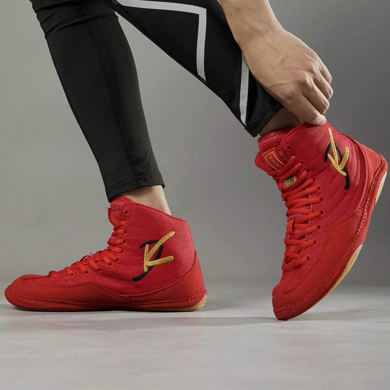 

Wear-resistant non-slip boxing boots Professional breathable men's and women's wrestling shoes lightweight and comfortable