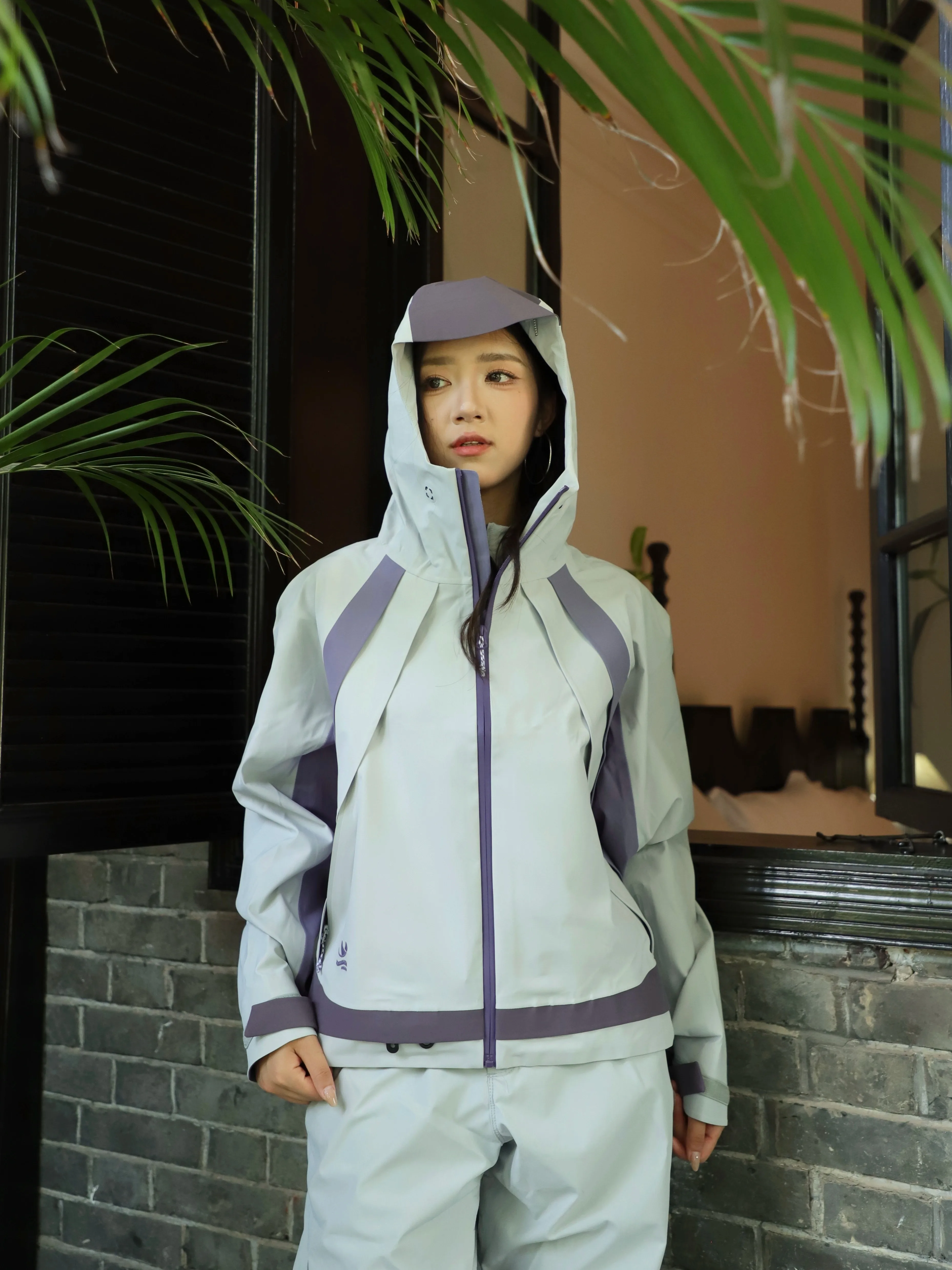 Outdoor Hardshell Full Press Glue Windproof Waterproof Climbing Suit Breathable Lightweight Jacket Polyester Nylon Composite ...