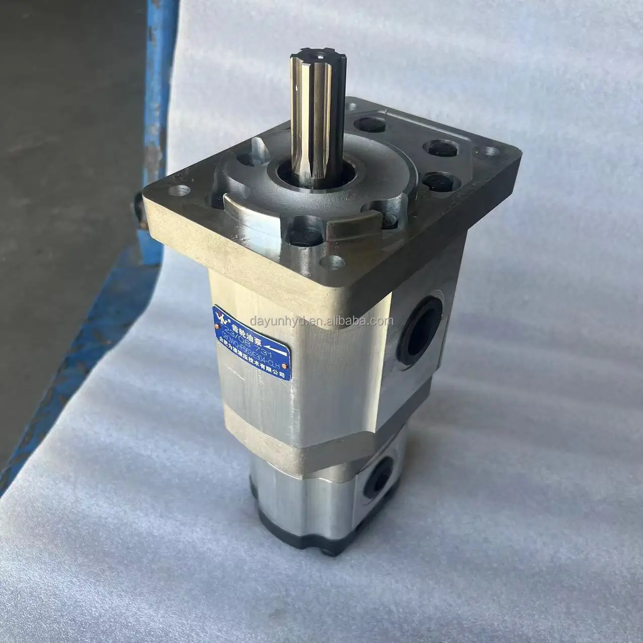 Construction machinery parts CBQWQ-F563 E304-CLH hydraulic gear pump good quality in stock