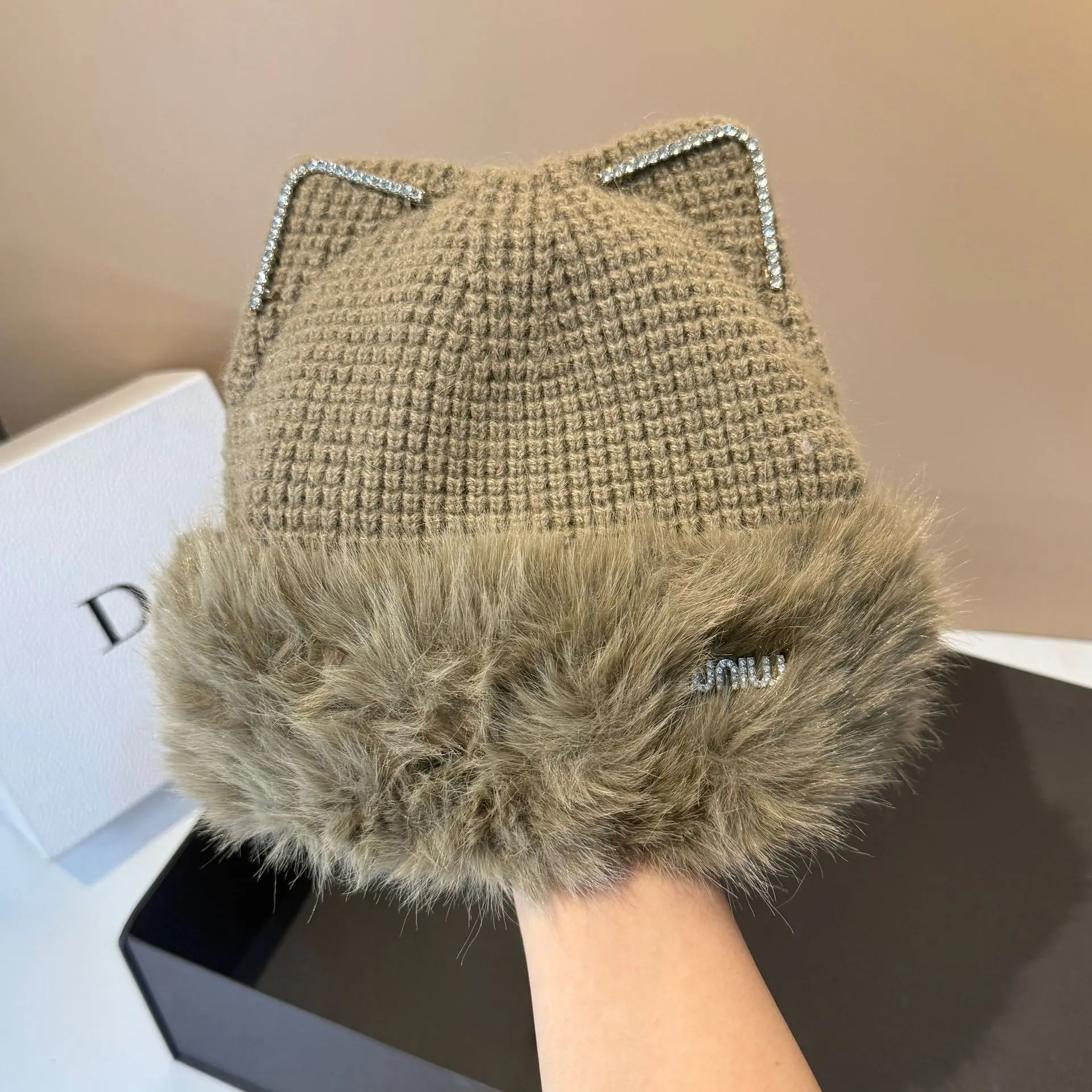 

‌Cute Cat Ear Knit Beanie for Women, Faux Fur Winter Trapper Hat with Ear Flaps, Warm Outdoor Plush Cap