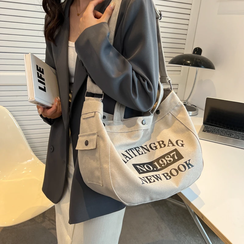 2022 Large Capacity Canvas Shoulder Bags Solid Soft Denim Leisure Or  HandBag for Women Ladies Messenger Bags Tramp Bag