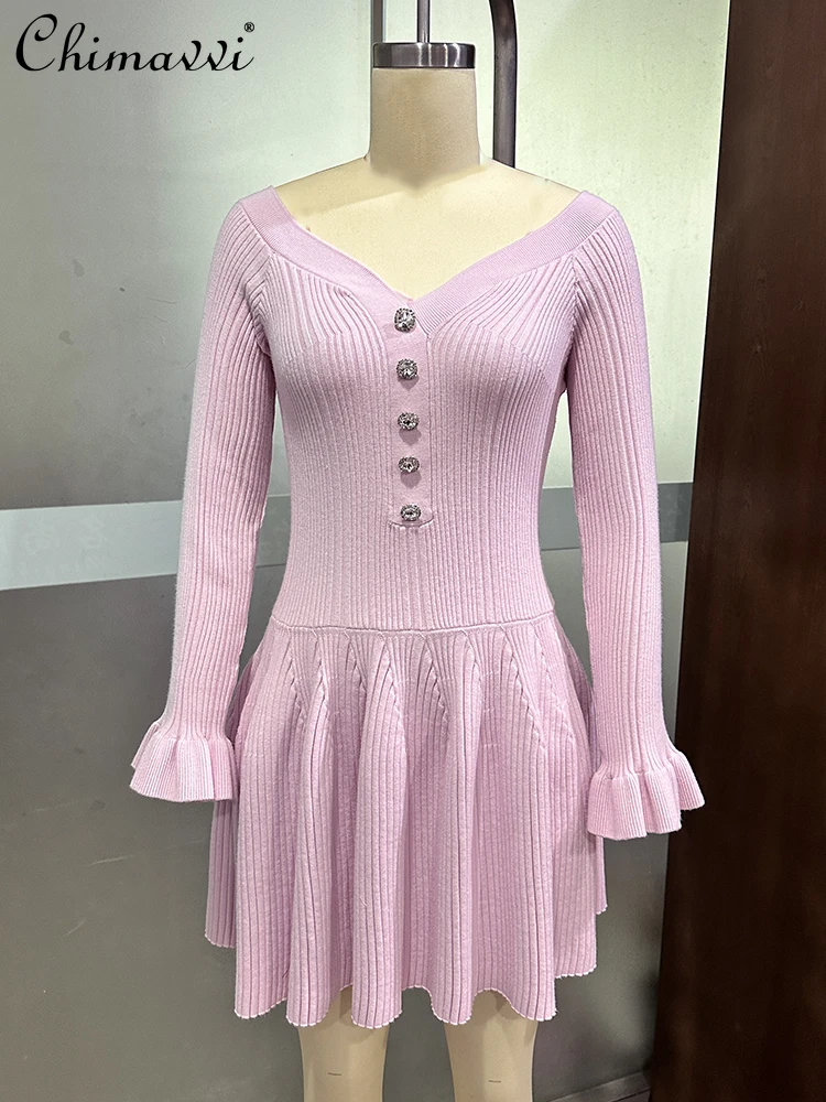 Primavera e verão nova moda rosa magro elegante vestido de malha high-end diamante fivela ombro sexy luxo curto vestido de festa