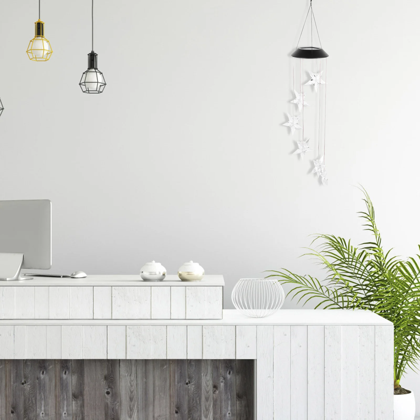 

Solar Wind Chime Light Luminous Hanging Wind Chime Lamp Decorative Patio Garden Balcony Decor