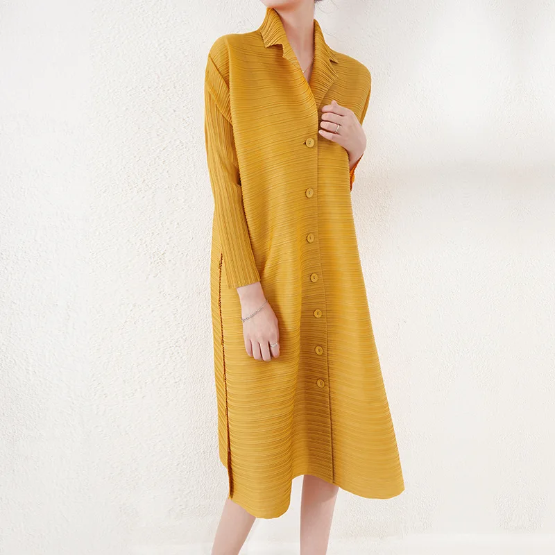 

Dress Women Miyake Pleated 2023 Spring And Autumn New Solid color Elastic Loose Miyake Pleated Single Breasted A Line