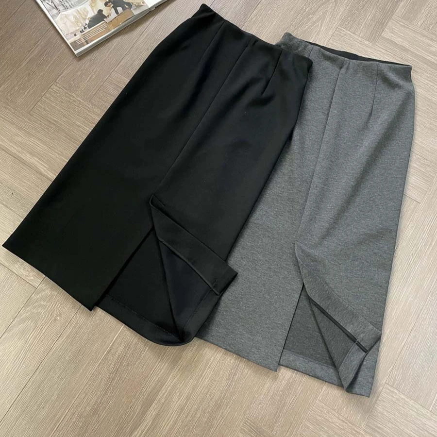 Gonna da donna con spacco grigio in misto seta di gelso e acetato di lana