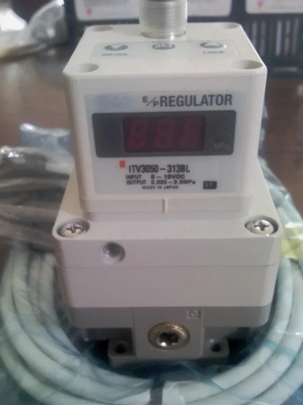 

ITV3050-314N ITV3050-314L ELECTRO/PNEUMATIC REGULATOR, 24VDC Rc1/2 PORT NEW