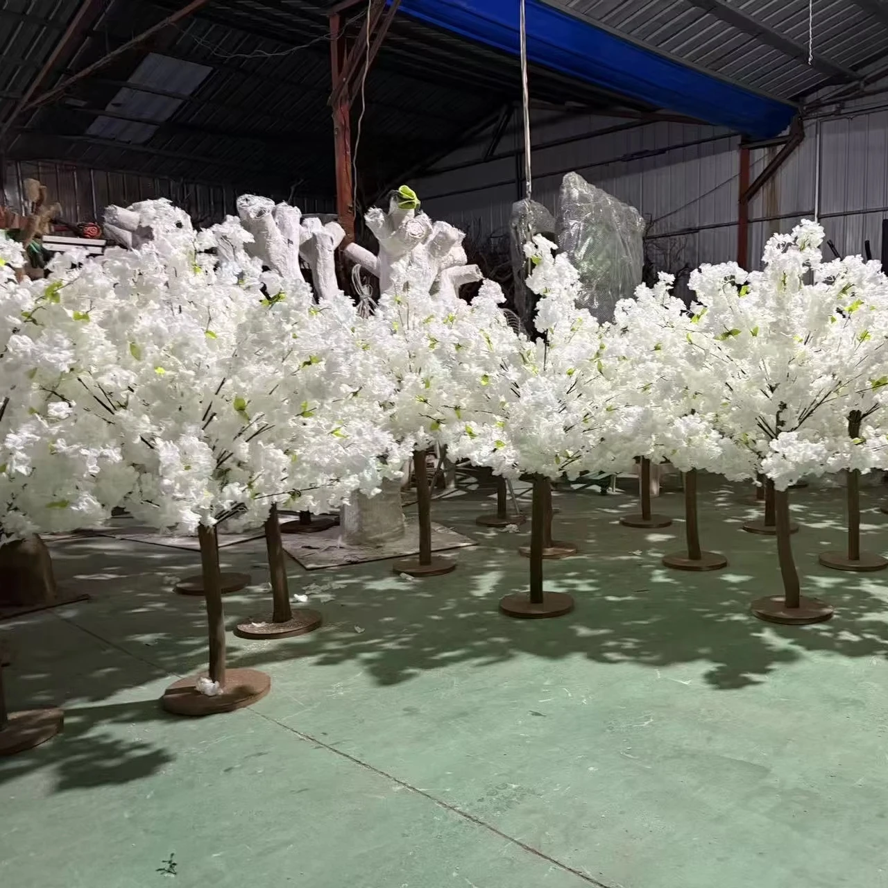 High-End Artificial Cherry Blossom Tree for Wedding Graduation Christmas Hotel Home Party Decor