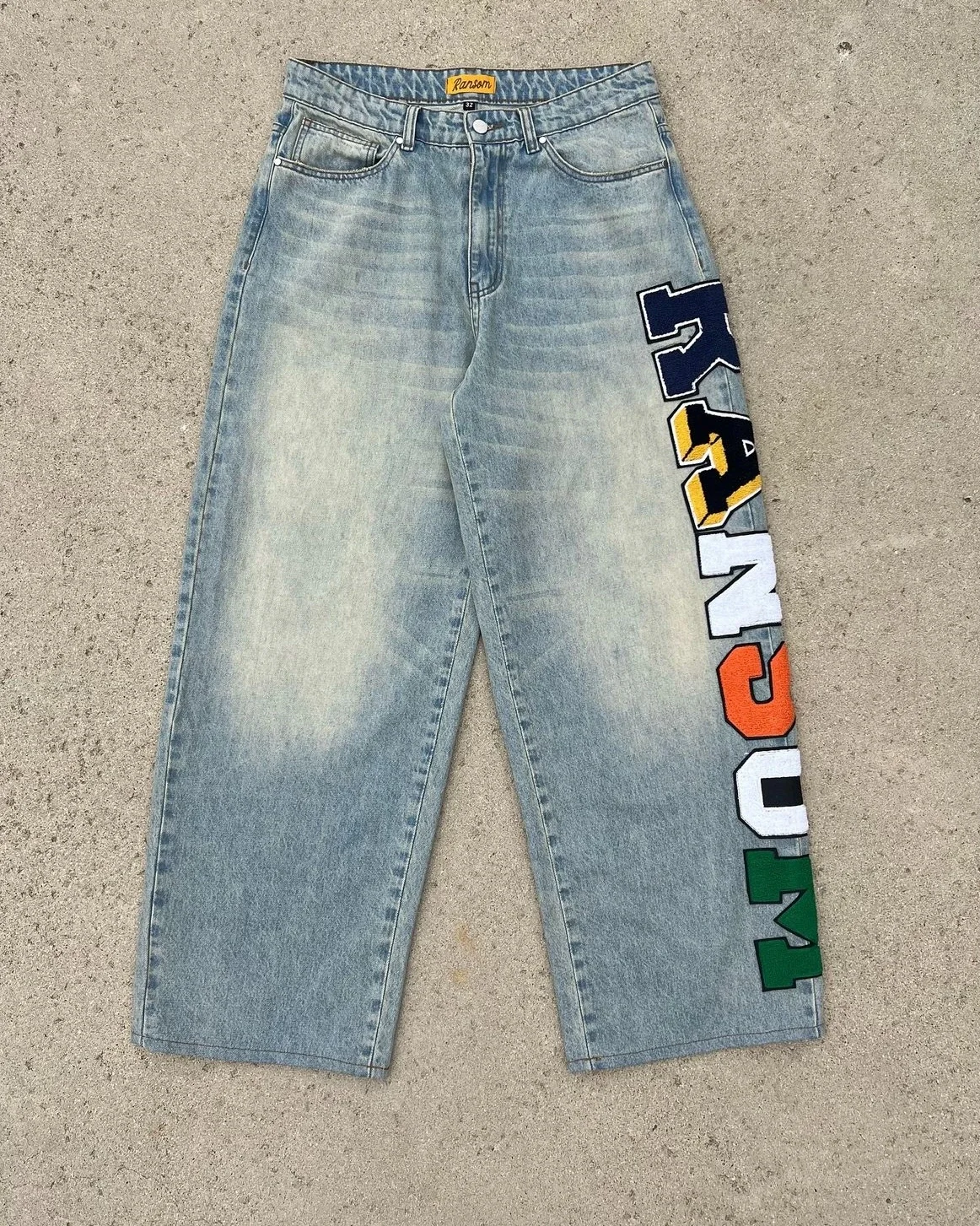 Y2k Gothic Heavy Industry Letter Embroidery Patch Jean Mid Rise Harajuku Street Punk Casual Wide Leg Light Blue Light Blue Jeans