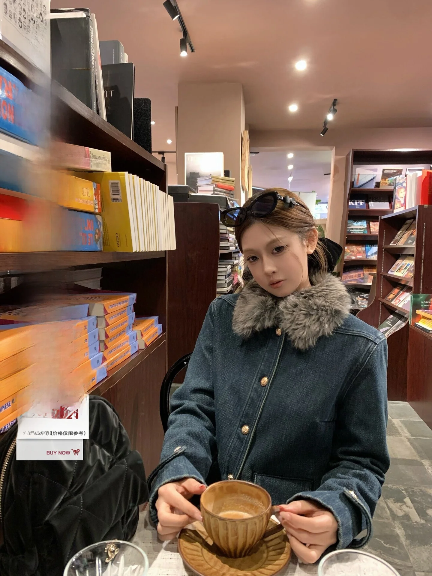 

Женская джинсовая куртка Ato Hero Old Money 20 Vintage, удлиненная, на пуговицах, с меховым воротником, цвет синий, с подкладкой