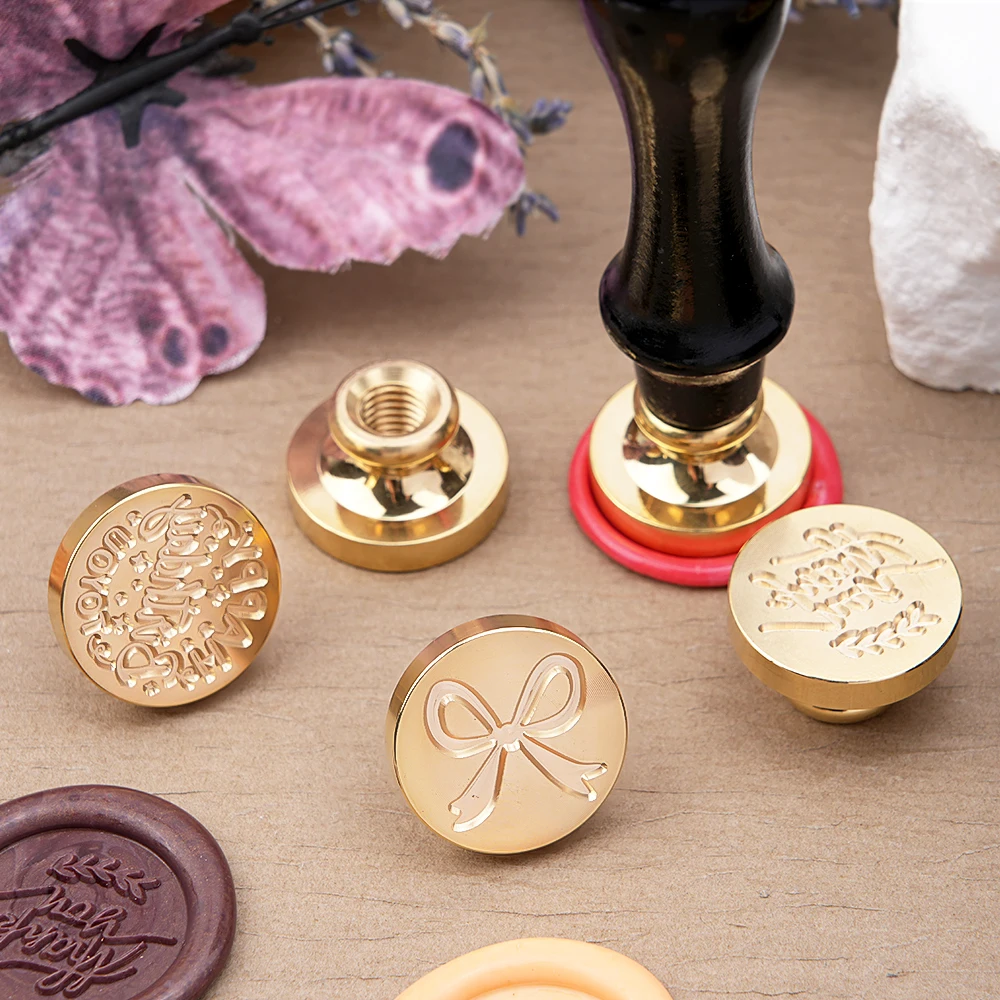 مجموعة طوابع ختم الشمع لعيد الميلاد السعيد عبارة مشتركة رأس نحاسي مع مقبض خشبي لتقوم بها بنفسك بطاقة المعايدة ديكور الحرفية