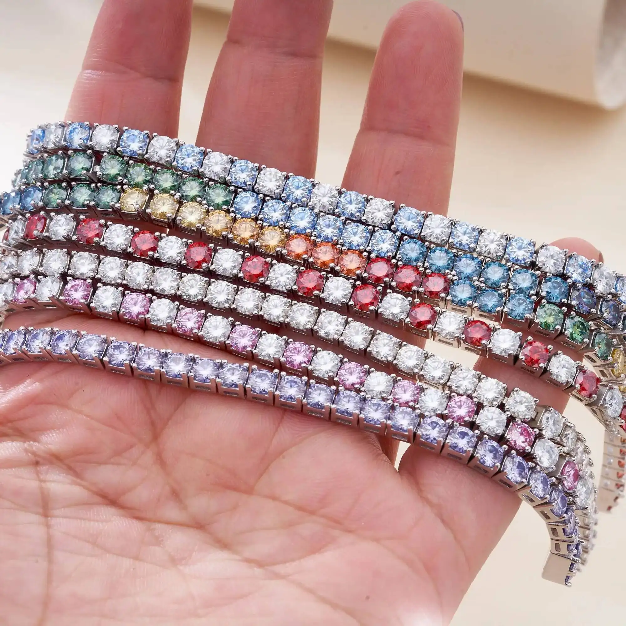 TY Moissanit-Tennisarmband, 925er Silber, versteckter Verschluss, GRA-zertifizierter Labordiamant, 18 Karat Hochzeitsarmbänder für Damen und Herren – Detail 10