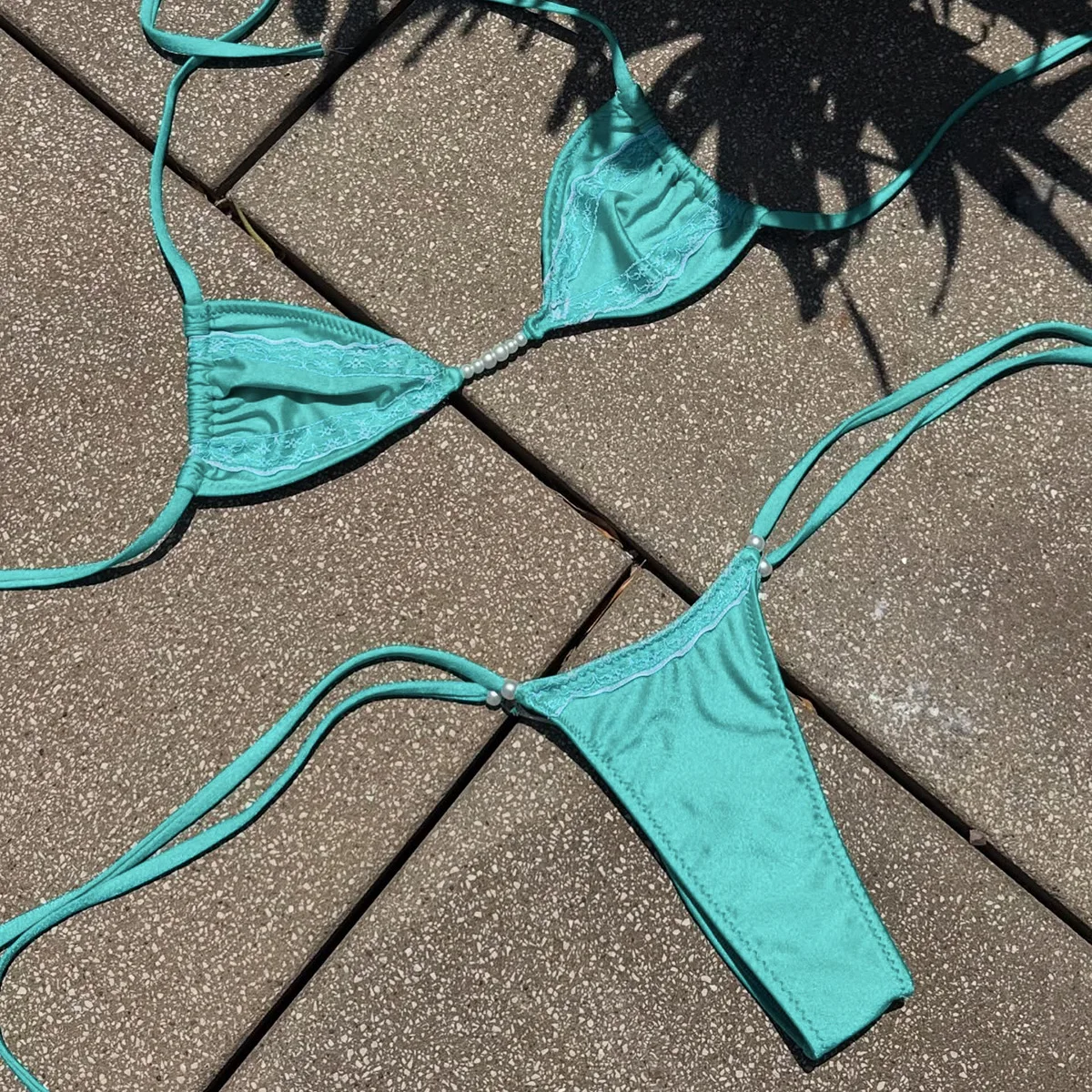 Микро-бикини 2025