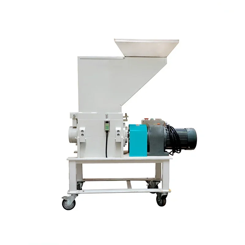 Hot Sale Plastic Recycling Machines 10~75HP Silent Plastic Crushing Machine With Recycling System PET PVC Plastic Crusher