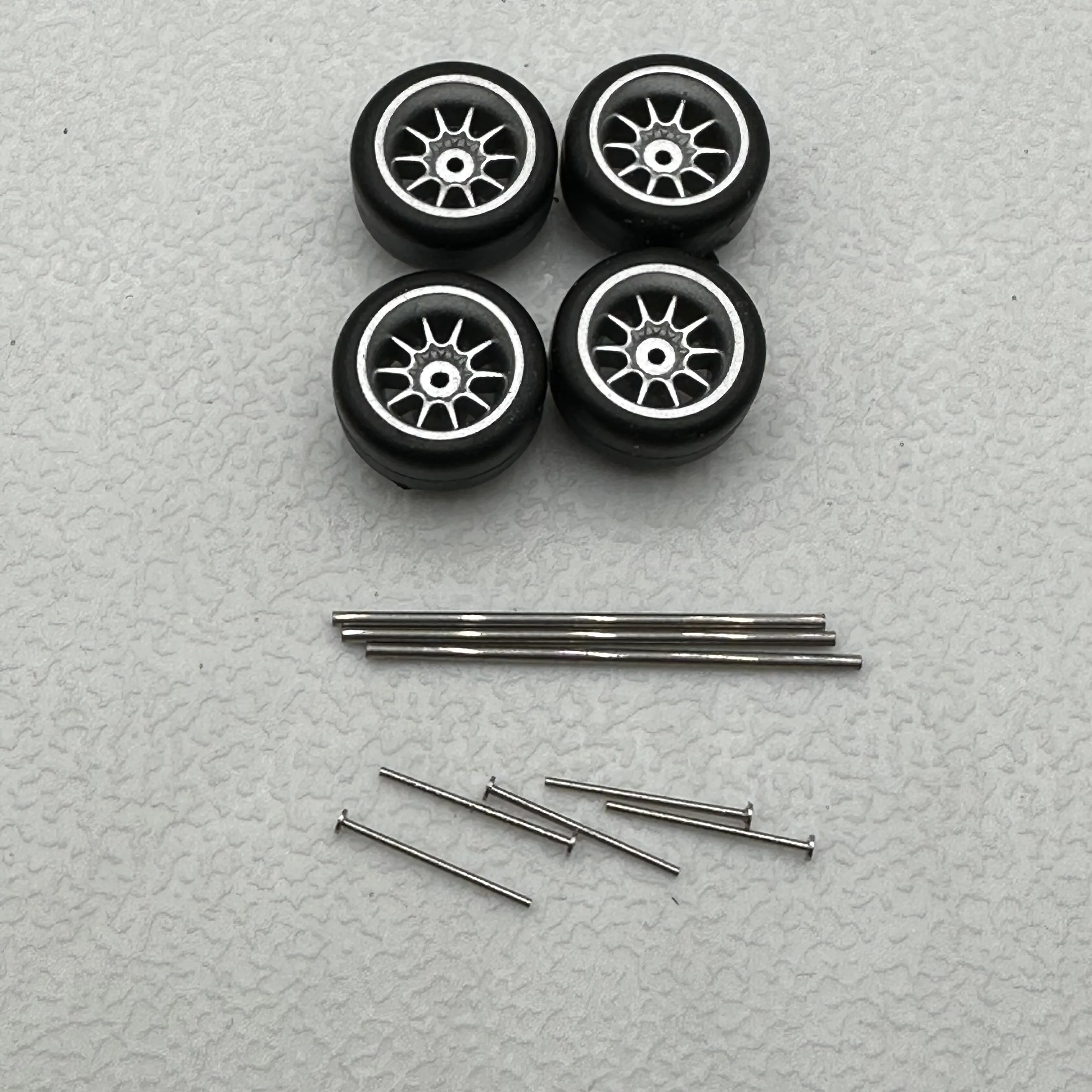 1/64 Scale Diorama Die-cast Car Tuning Wheel Hub Model Repair Workshop Car Accessories Rubber Tyres Wheel Axle Model