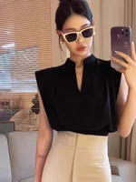 Camisas De Mujer 2025, blusas para Mujer, camisas sin mangas con cuello en V, Tops cortos De Color sólido con temperamento, blusa Vintage que combina con todo para verano