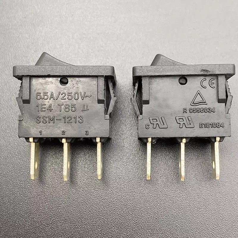 Original authentic SSM-1213 Ship type power switch button warping button 3 pin 2 speed 6.5A/250V T85 21*15mm
