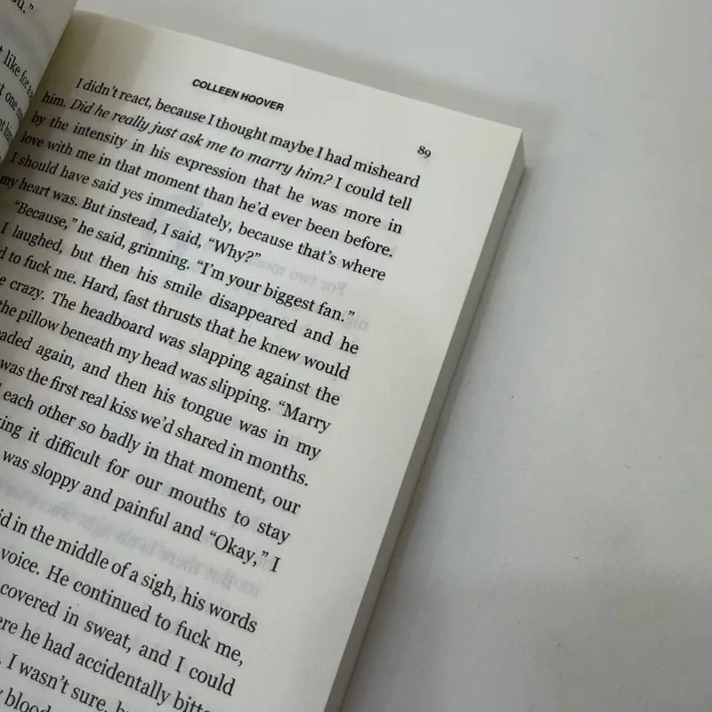 Verity Colleen Hoover è un pecore che non esiste