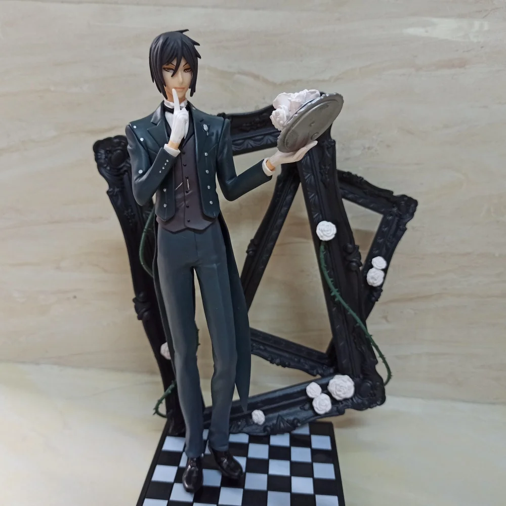أنيمي الأسود بتلر سيباستيان ميكايليس البلاستيكية عمل الشكل تحصيل نموذج دمية لعبة 25 سنتيمتر