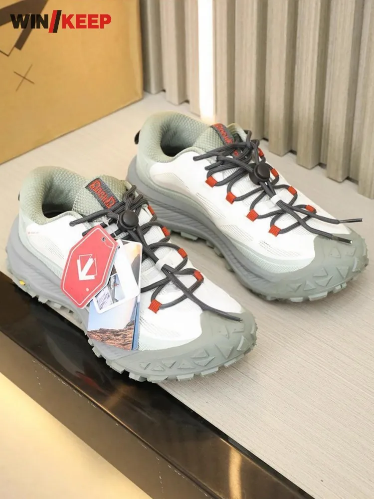 Male Comfortable Mesh Spliced Sneakers Lace Up Mountain Camping Hiking Shoes Antiskid Platform Climbing Shoes Breathable Outdoor
