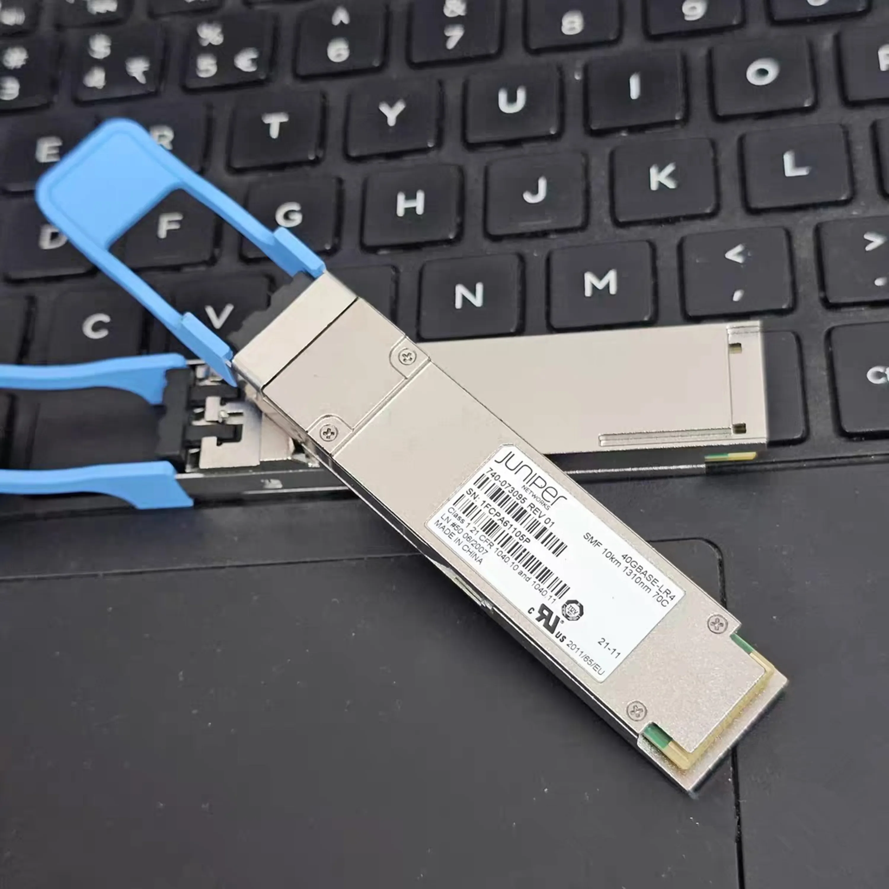 1PCS Juniper Networks QSFP 40G Transceiver LR4 1310NM 10KM 740-073095 40GBASE-LR4 40GB 10KM Optical Switch