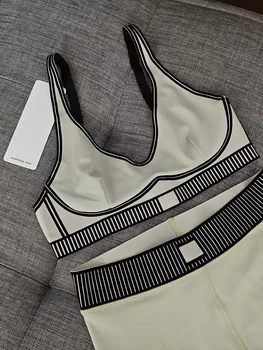 Ensemble de sport de Yoga, soutien-gorge avec rembourrage, flocage de haute qualité, respectueux de la peau, gilet élastique confortable, pantalon, ensemble deux pièces en forme de Pilates