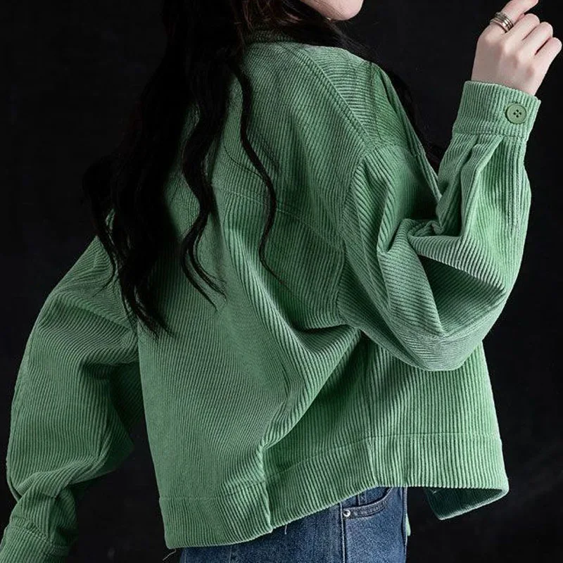 New Autumn Fashion Trend High End Corduroy Short Stature Flip Collar Loose Versatile Western Style Age Reducing Women's Coat