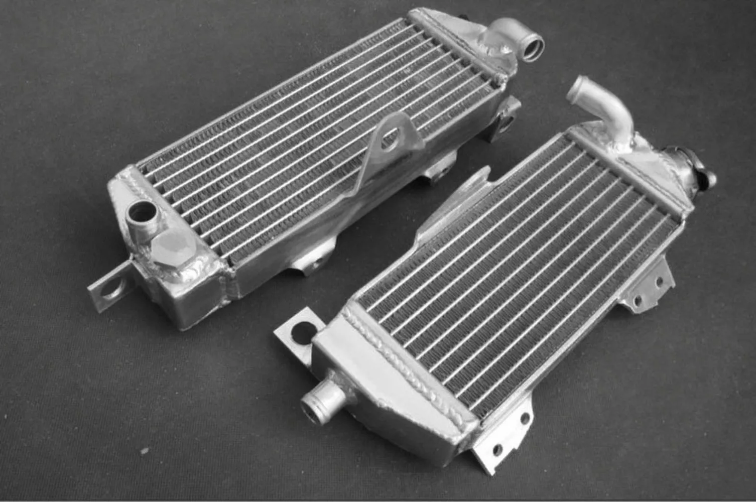 

For 1995-2006 Kawasaki KDX200 KDX220R KDX 200 220 R Aluminum Radiator Cooler Cooling Coolant 1995 1996 1997 1998 1999 2000 2001