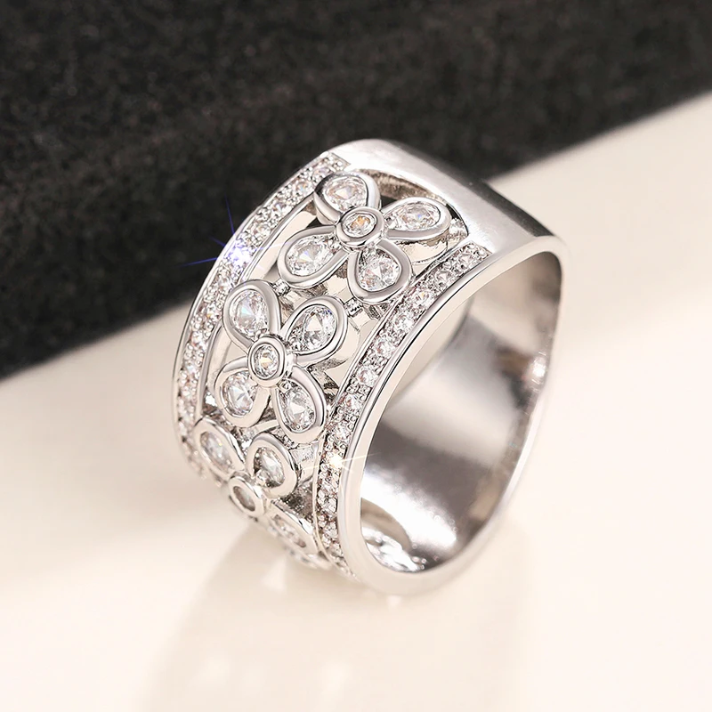 Huitan Hollow Flower Design Wedding Band Women Rings Silver Color Inlaid Shiny Crystal Cubic Zirconia Aesthetic Female Jewelry