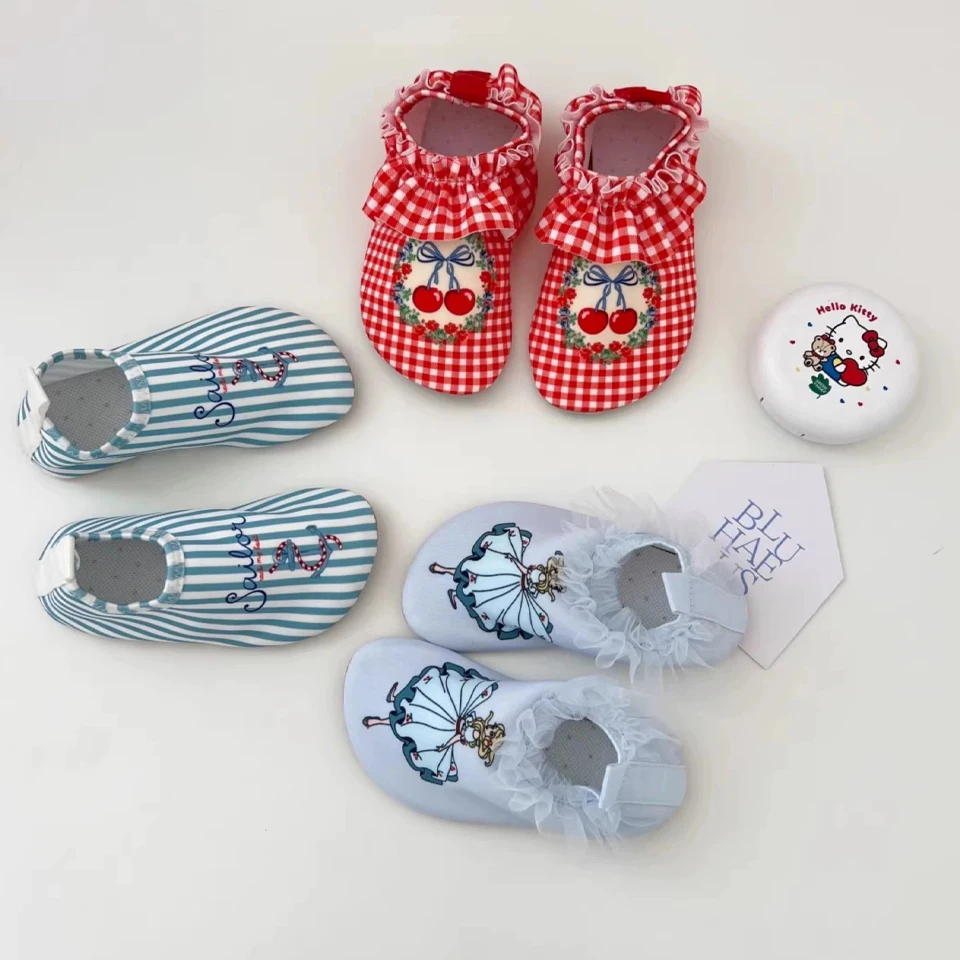 KS-子供用ウォータースポーツスニーカー,男の子と女の子用のビーチシューズ,子供用の裸足の水泳靴,屋内と屋外のスリッパ,新しい